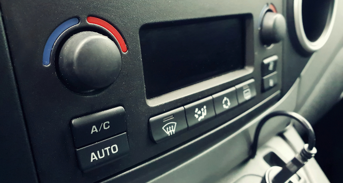 What Does the Recirculation Button Do in a Car?