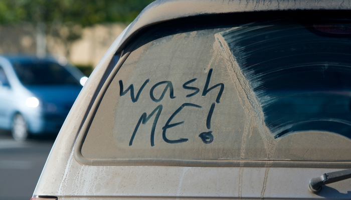 25 Tips to Clean Car After the Holidays